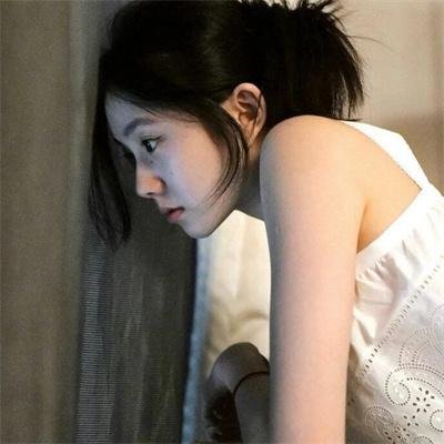 泣残红